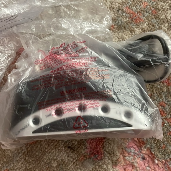 Timex Digital Alarm Clock - Picture 4 of 5